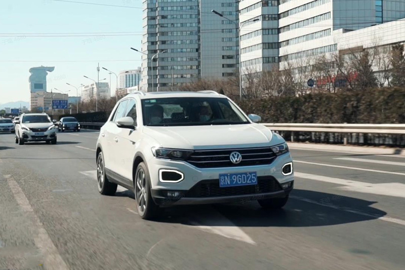 一汽大众探歌suv,大众suv探歌低配落地多少钱