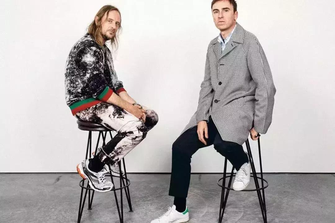 AcneStudios向IDG和I.T集团出售41%股权；Converse任命新CEO