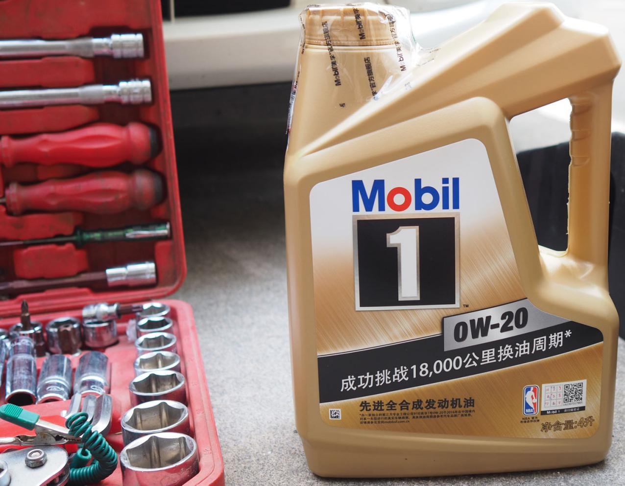 保养汽车要不要拿着保养手册,收藏汽车需要哪些手续