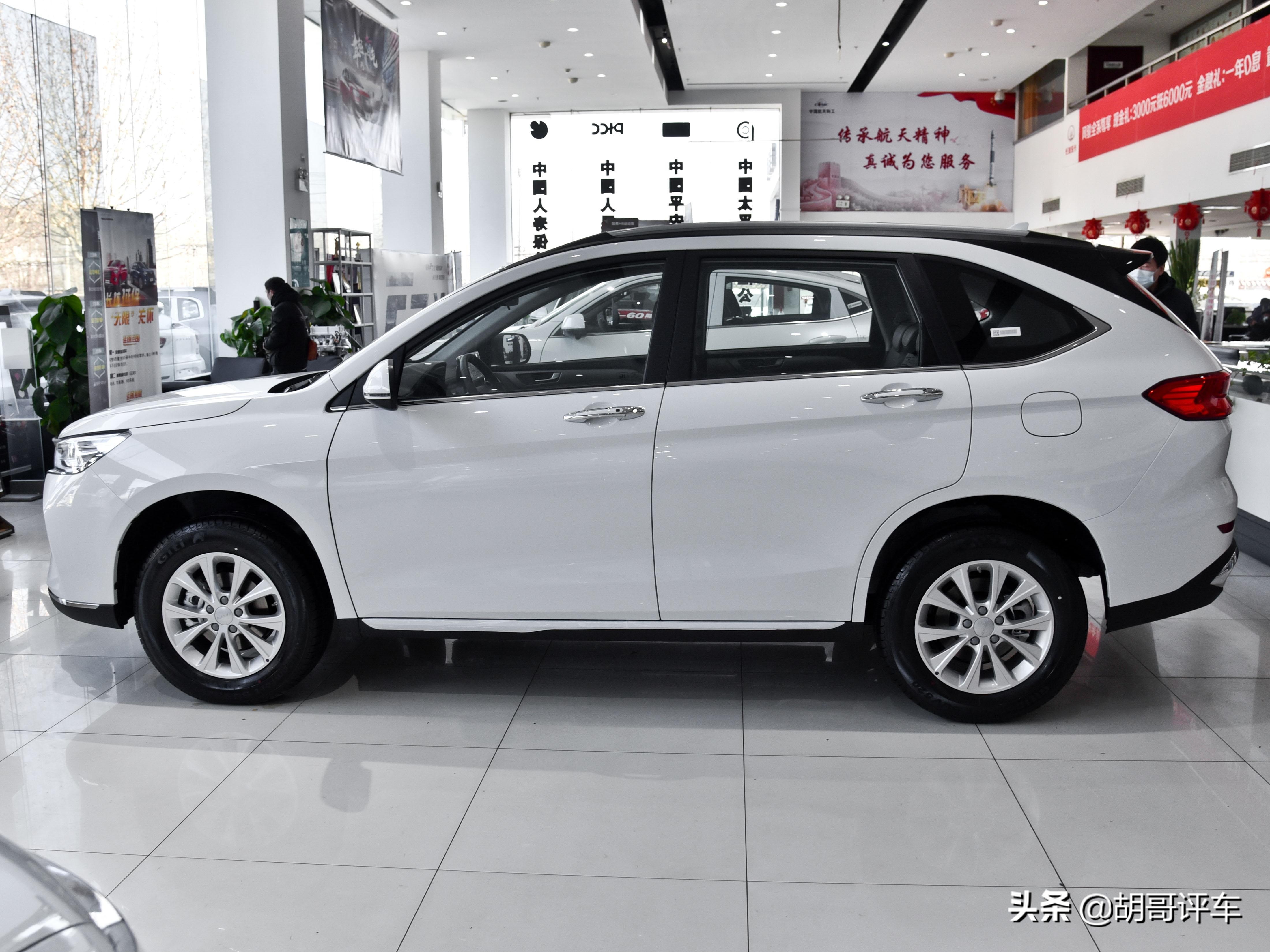 空间内饰不错的车,8万级家用suv还选大品牌哈弗m6