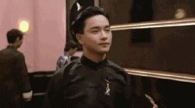 张国荣这一生，不长，刚好够我们“记念”一辈子