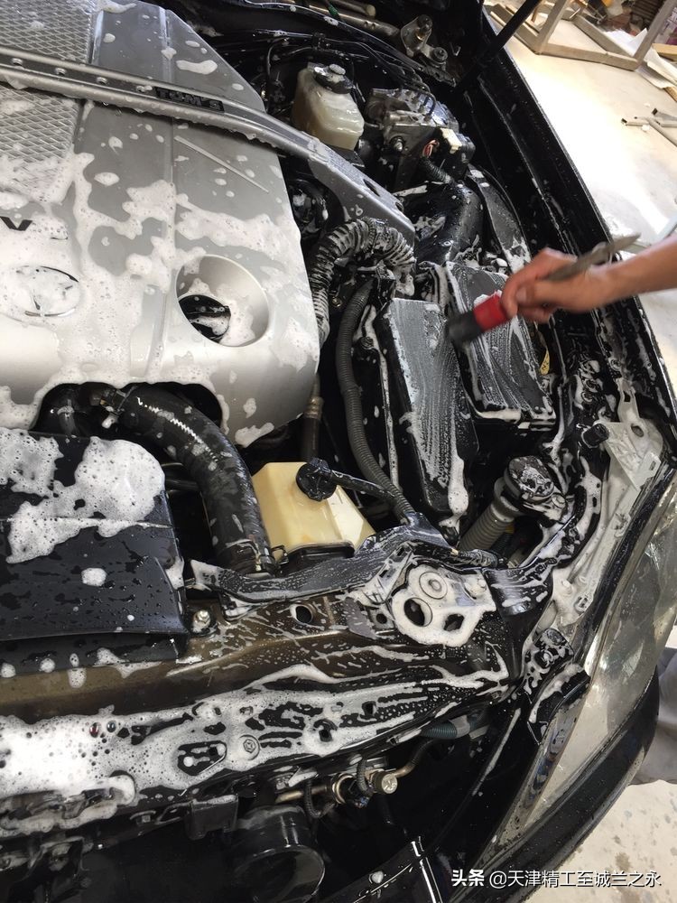 化州7哥翻新12代皇冠多少钱,11年丰田皇冠内饰翻新