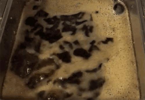 煎炸油冒泡是何原因？教你如何“观泡识油”，三招秘诀解决问题