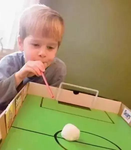 九个月亲子互动小游戏锻炼大脑,不出门在家玩的亲子小游戏