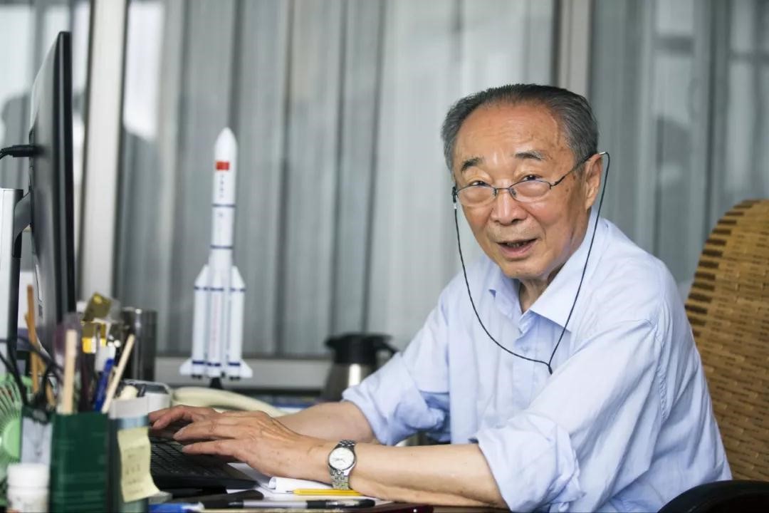 泰斗！辽宁86岁院士：确保我国第一艘核潜艇成功潜水！钱学森致信：“您真是立了大功”！