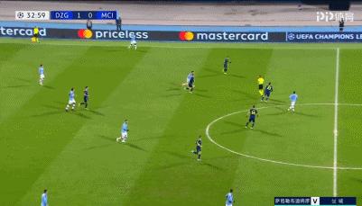 19岁梅西皇马帽子戏法一战成名,19岁梅西复制马拉多纳神迹