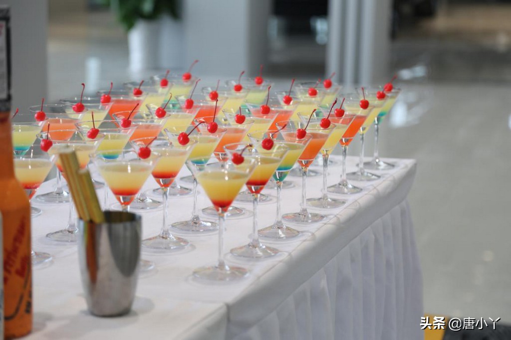 九域汇名车广场,九域汇广场