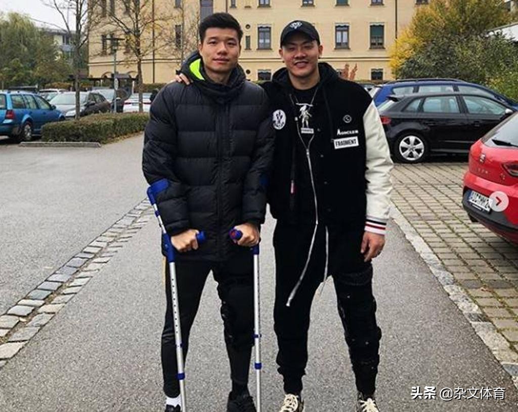 在恒大拿百万年薪却鲜有出场！0转会费加盟球队，迎娶美丽娇妻