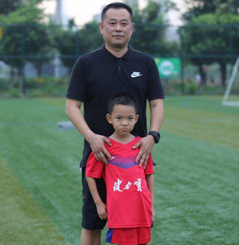 造中国联赛最惨烈事故，踢爆外援眼球，今青训6年带出1支预备队