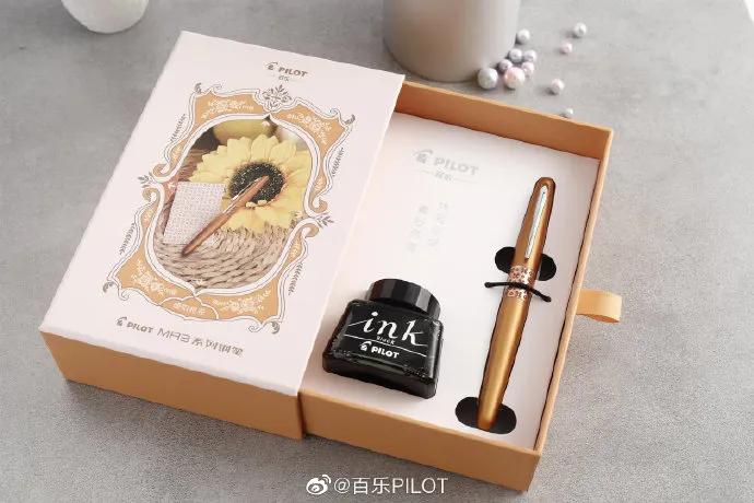 百乐包装效果图,百乐包装设计