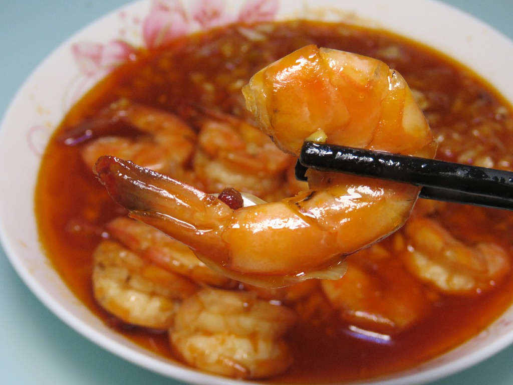 炒大虾需要提前焯水吗,大虾是直接炒还是焯水