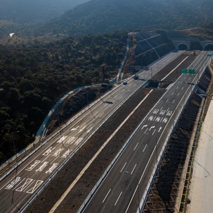 喜报!宁波市慈溪梅园村入选浙江省文明村名单啦