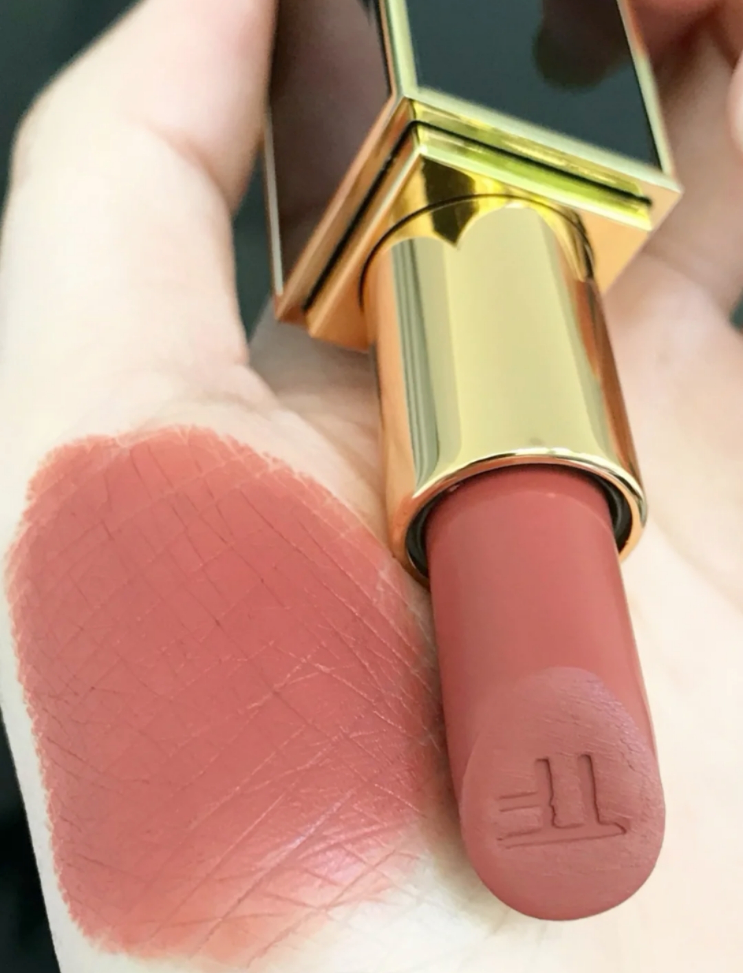 tf口红很有档次,tf16号口红和阿玛尼405哪个好看