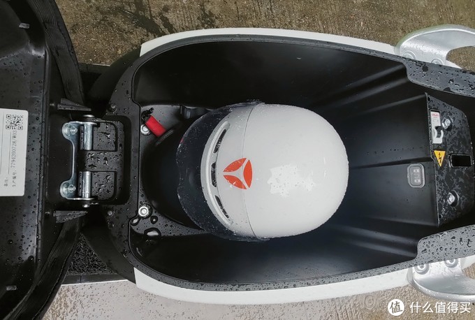 雅迪冠能m8不会显示百分之几电量,雅迪冠能m8永久解除能量回收