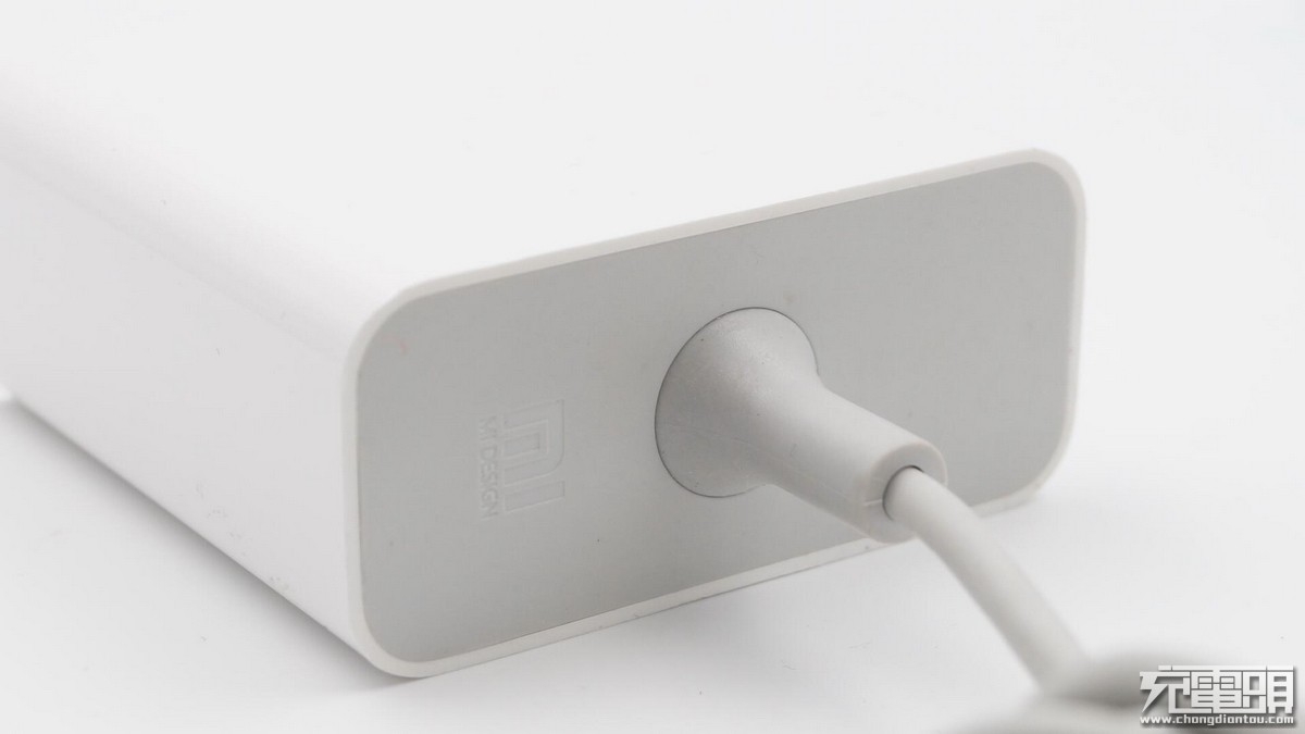 小米笔记本充电器跟哪款手机通用,小米67w的充电器支持多少pd