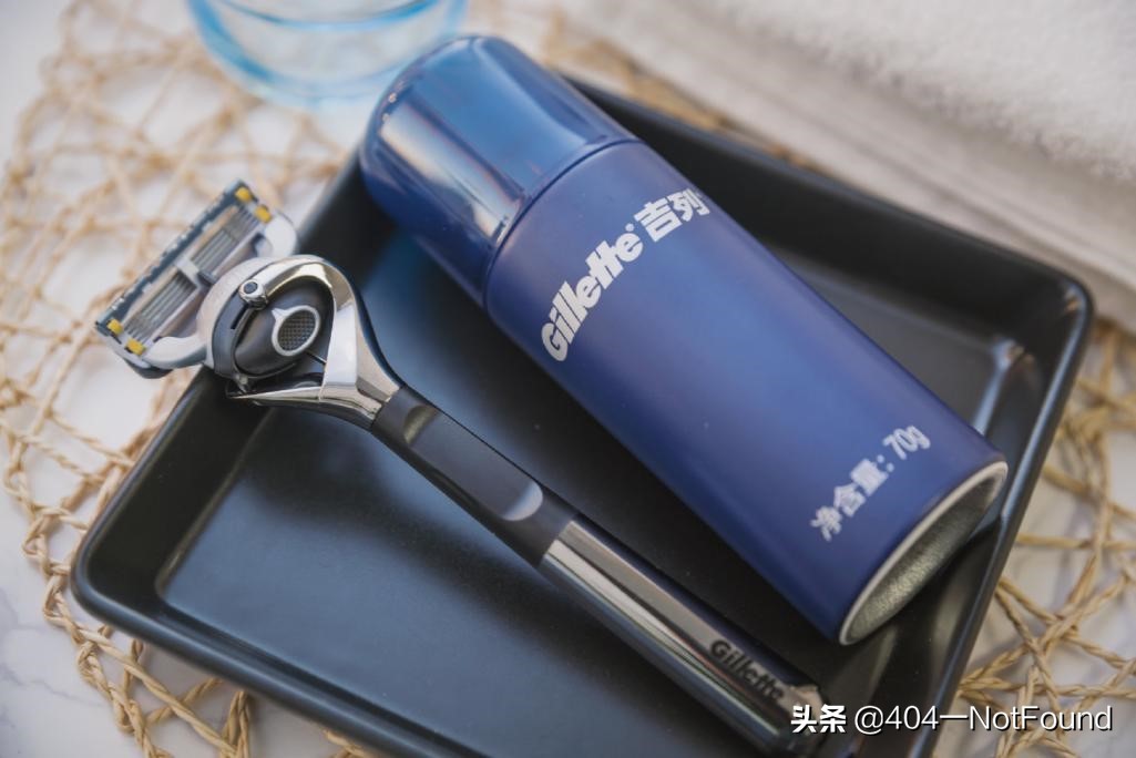 剃须刀到底选手动还是电动？你的胡须类型会告诉你怎么选