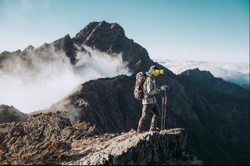 瑞典北极狐fjallraven羽绒服m码,fjallraven北极狐双肩包75折