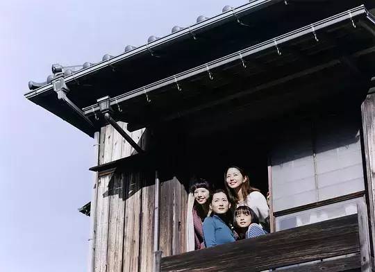 周末一起看电影去旅游,跟随电影镜头开启绝美的视觉旅行