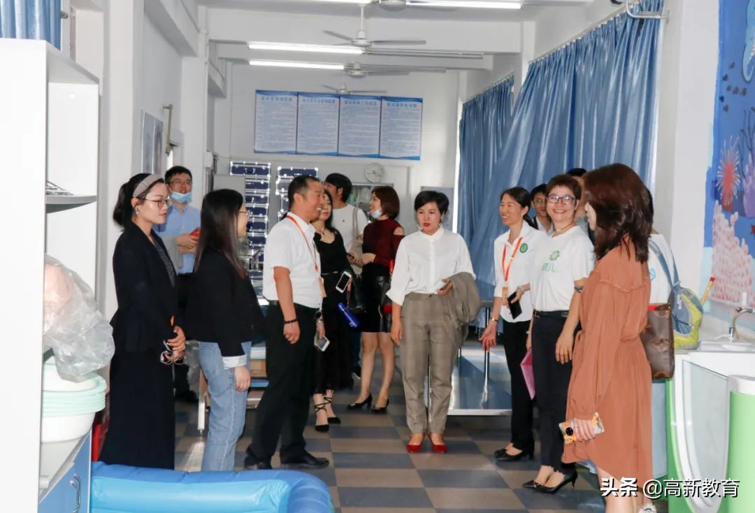 高新医药“校企合作指导委员会”召开第三次研讨会