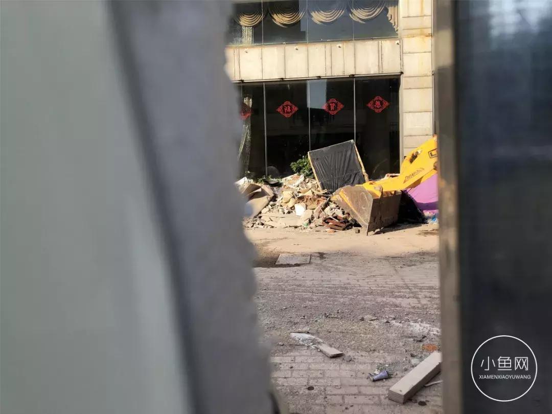 又一酒店,一酒店倒塌致多人被埋