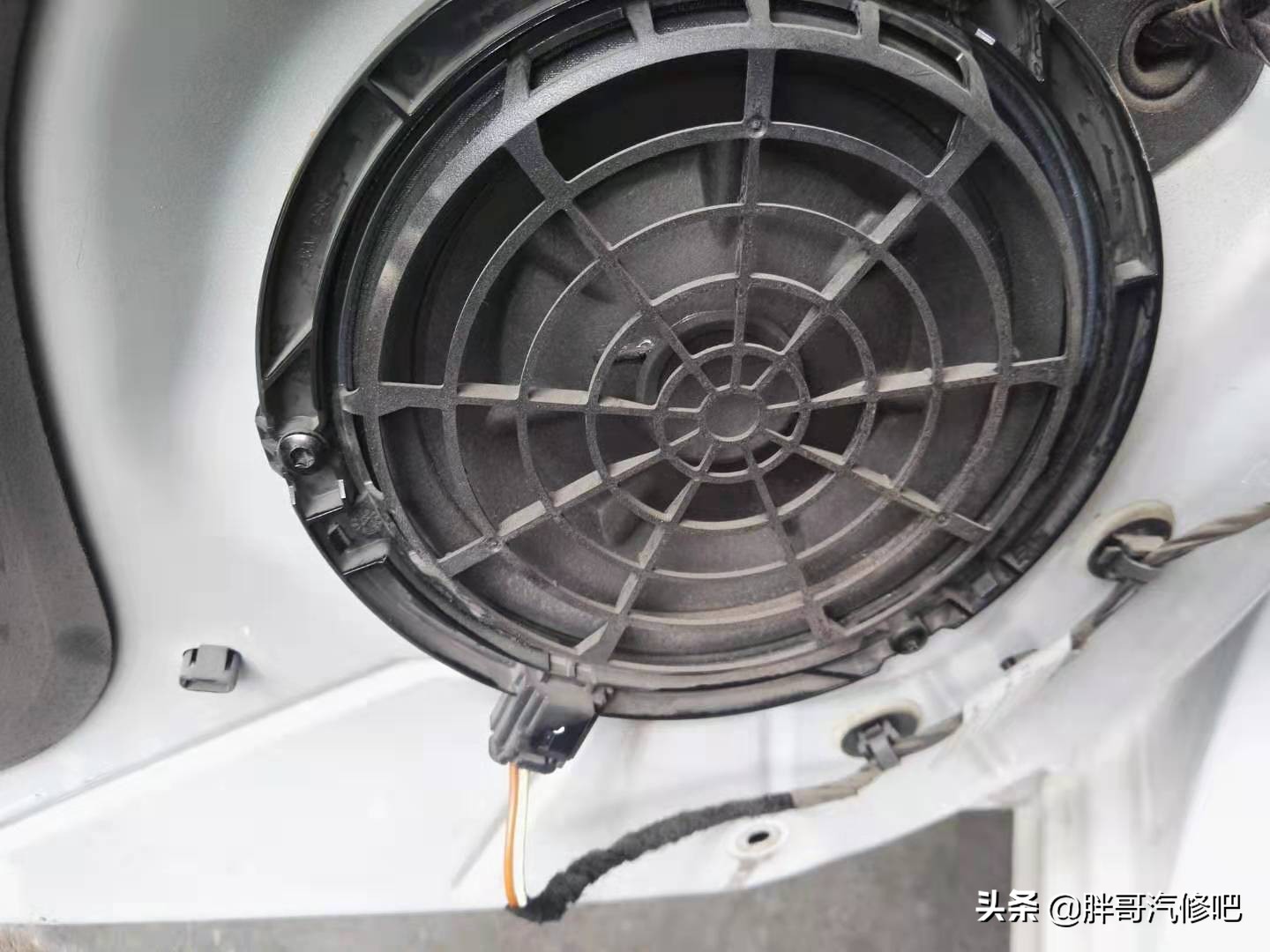 标致508有没有辅助雷达,标致508喇叭是通病吗