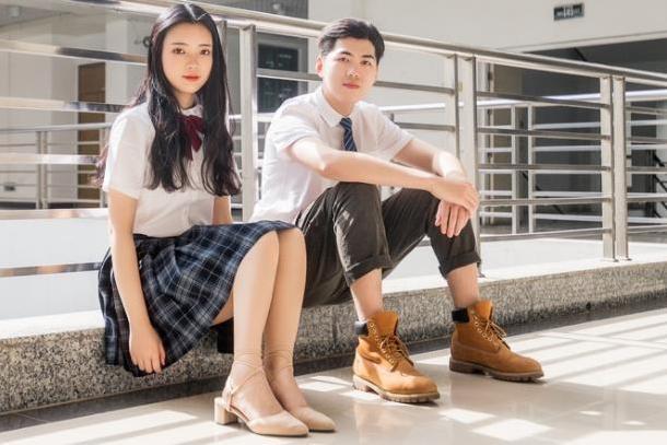 十二星座女生如何对待前任,十二星座双子女难追吗