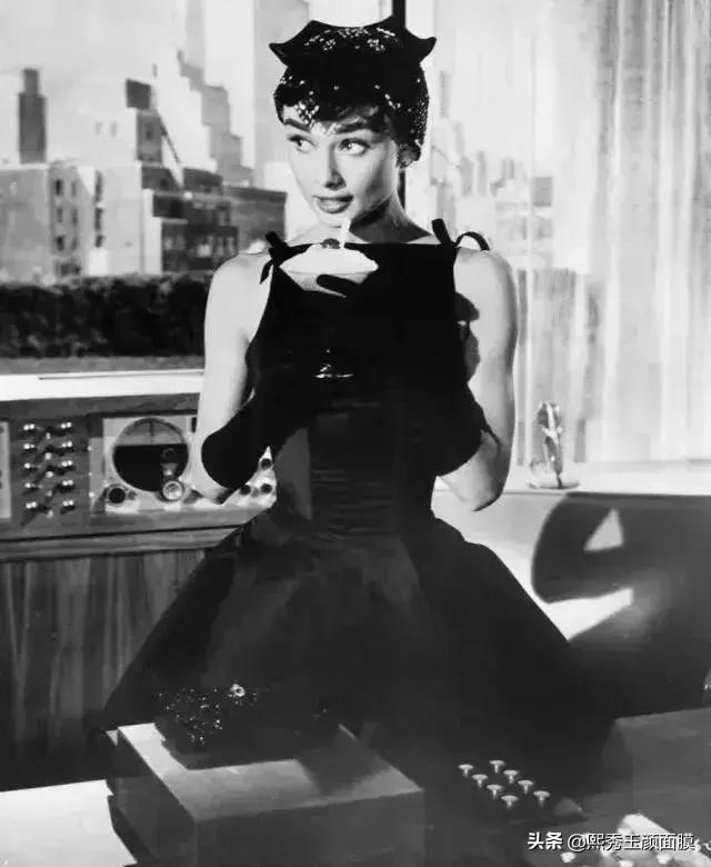 有一种爱叫纪梵希与赫本,世纪之恋dior香水