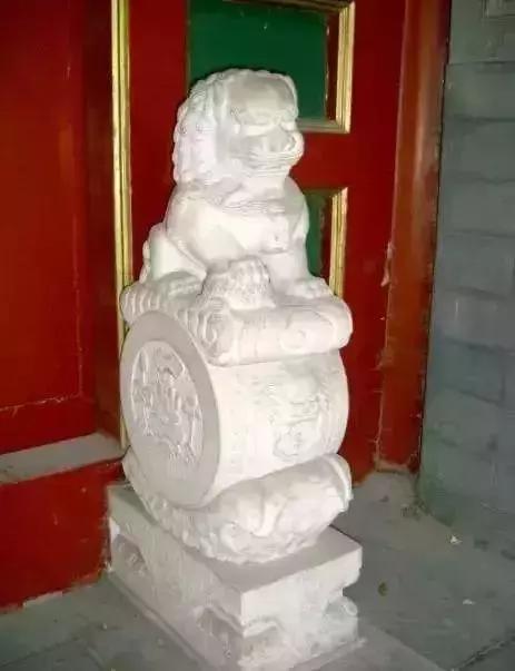 庭院门墩什么样子好看,庭院门墩用什么装饰