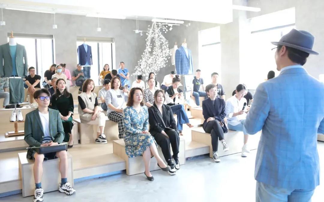 守初心担使命传承五四精神,守初心担使命2017