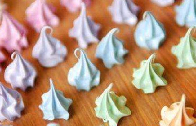 宝宝喜欢挠屁股,宝宝总是挠屁股是有虫子吗