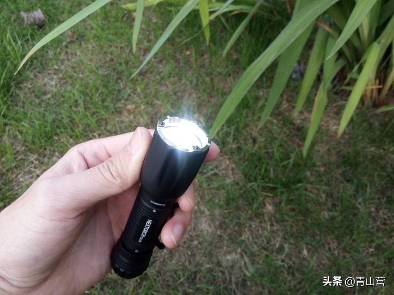ta15手电,纳丽德ta10手电评测