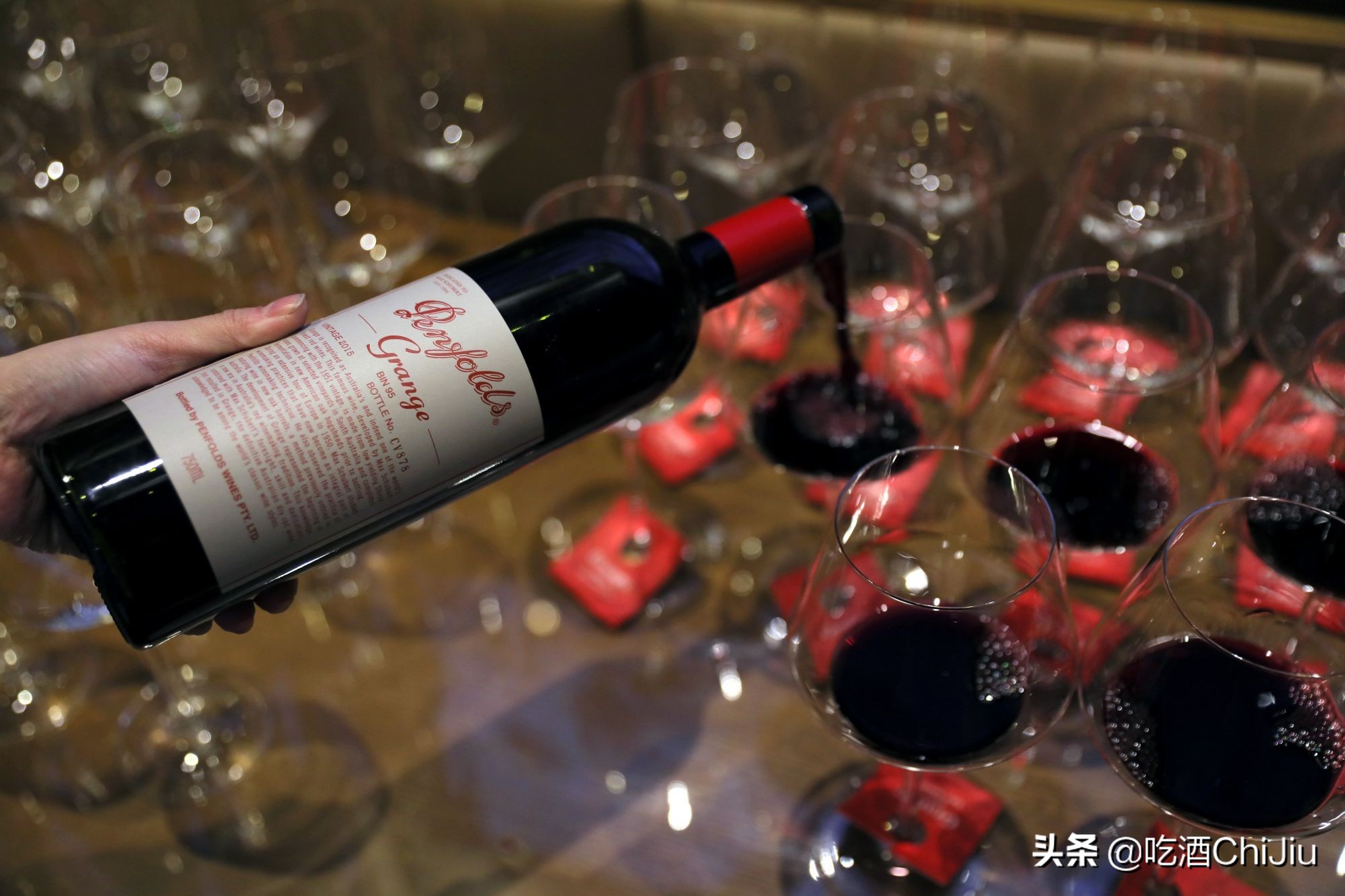 奔富红酒是怎么火的,奔富红酒怎么那么多款