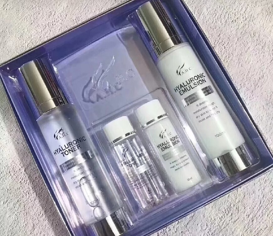 性价比高保湿水乳,水乳测评红黑榜学生党11岁开始用