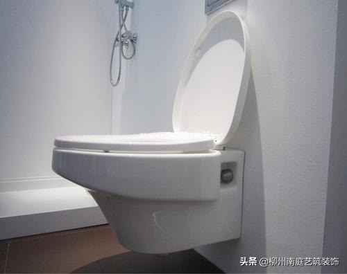 壁挂式马桶的优点和缺点,壁挂式马桶的优缺点有哪些