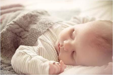 新冠高热后起疹子怎么办,婴儿高热后起疹子