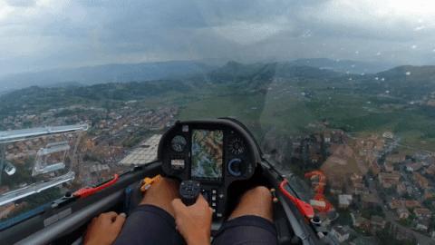 女飞行员如何在空中上厕所？美国又出黑科技，解手还能这么玩