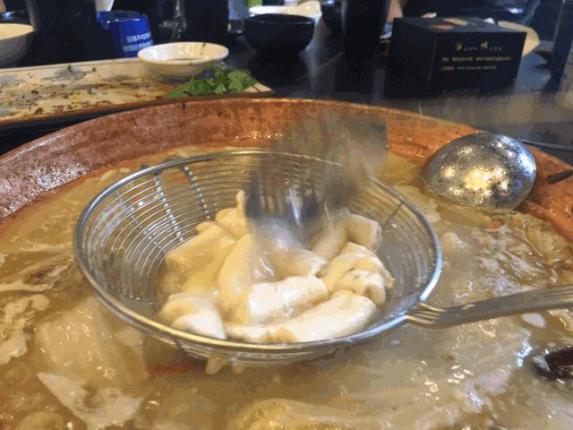 骨头汤有营养还是有嘌呤,骨头熬汤是不是嘌呤高呀