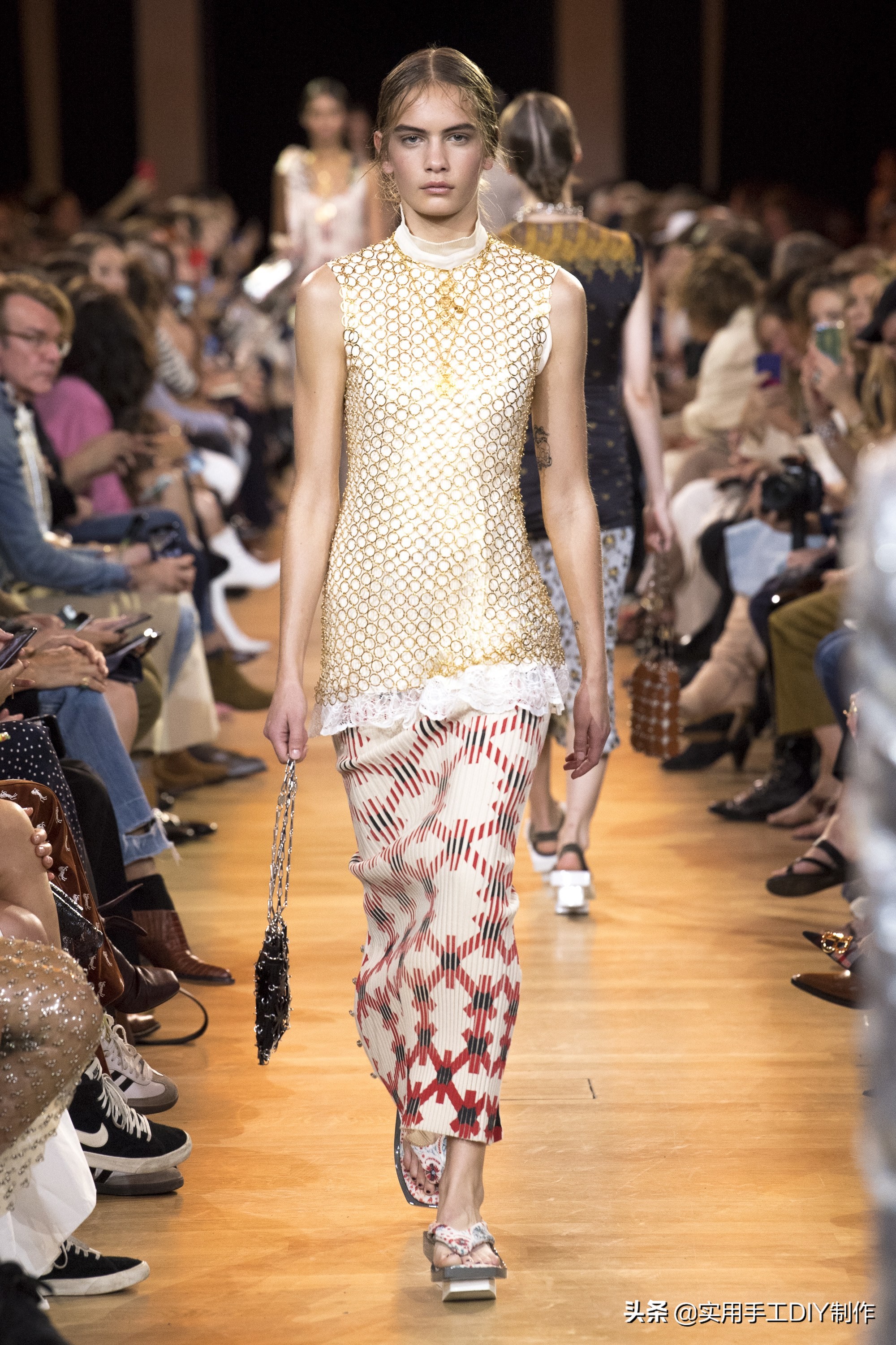 pacorabanne2021春夏系列金属长裙,pacorabanne亮片上衣