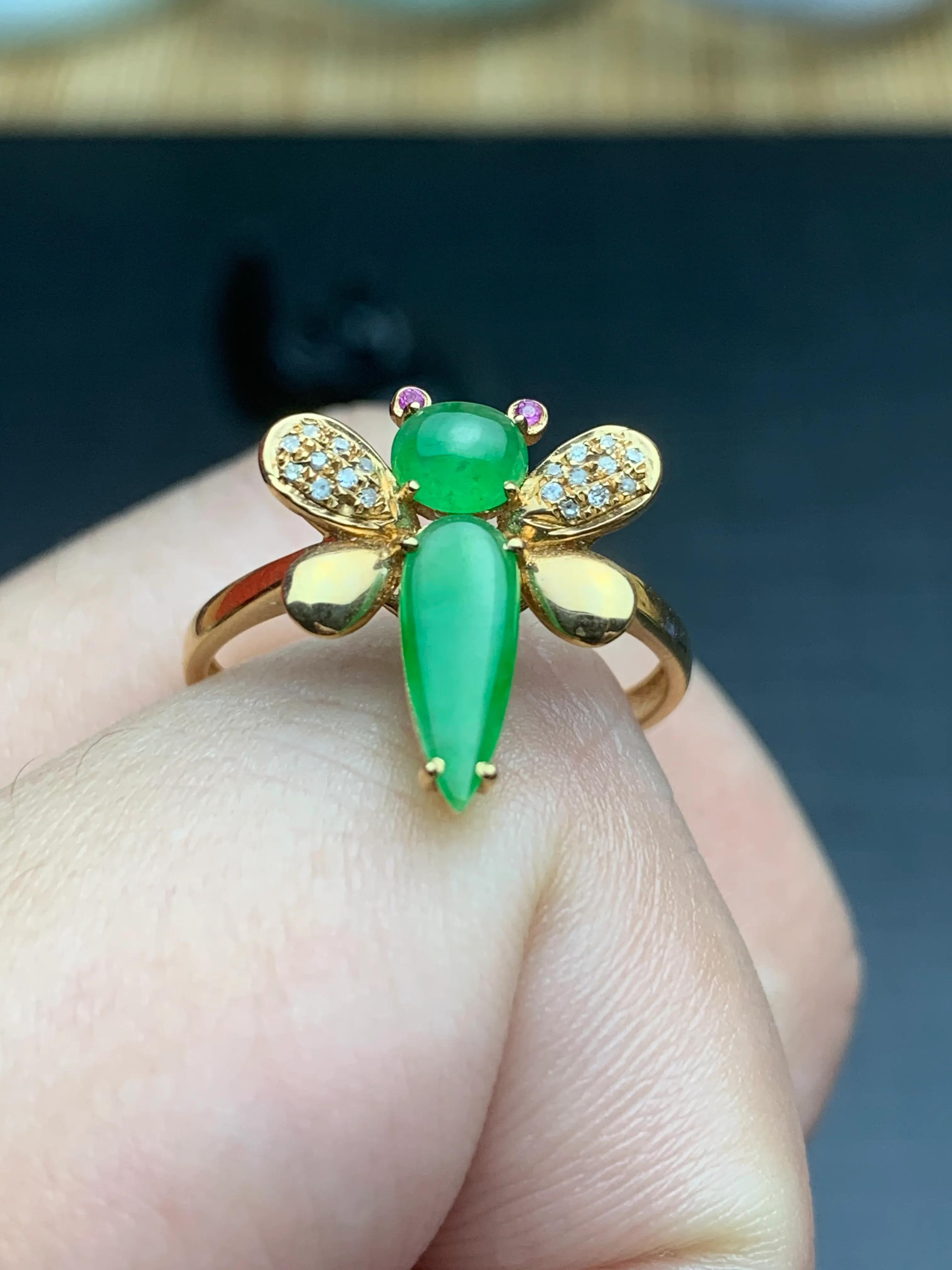 翡翠直播对实体翡翠店的冲击,买翡翠去实体店好还是直播间好