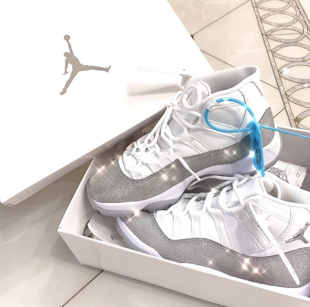 女生穿搭好看的aj系列,学生党穿什么和aj最搭配