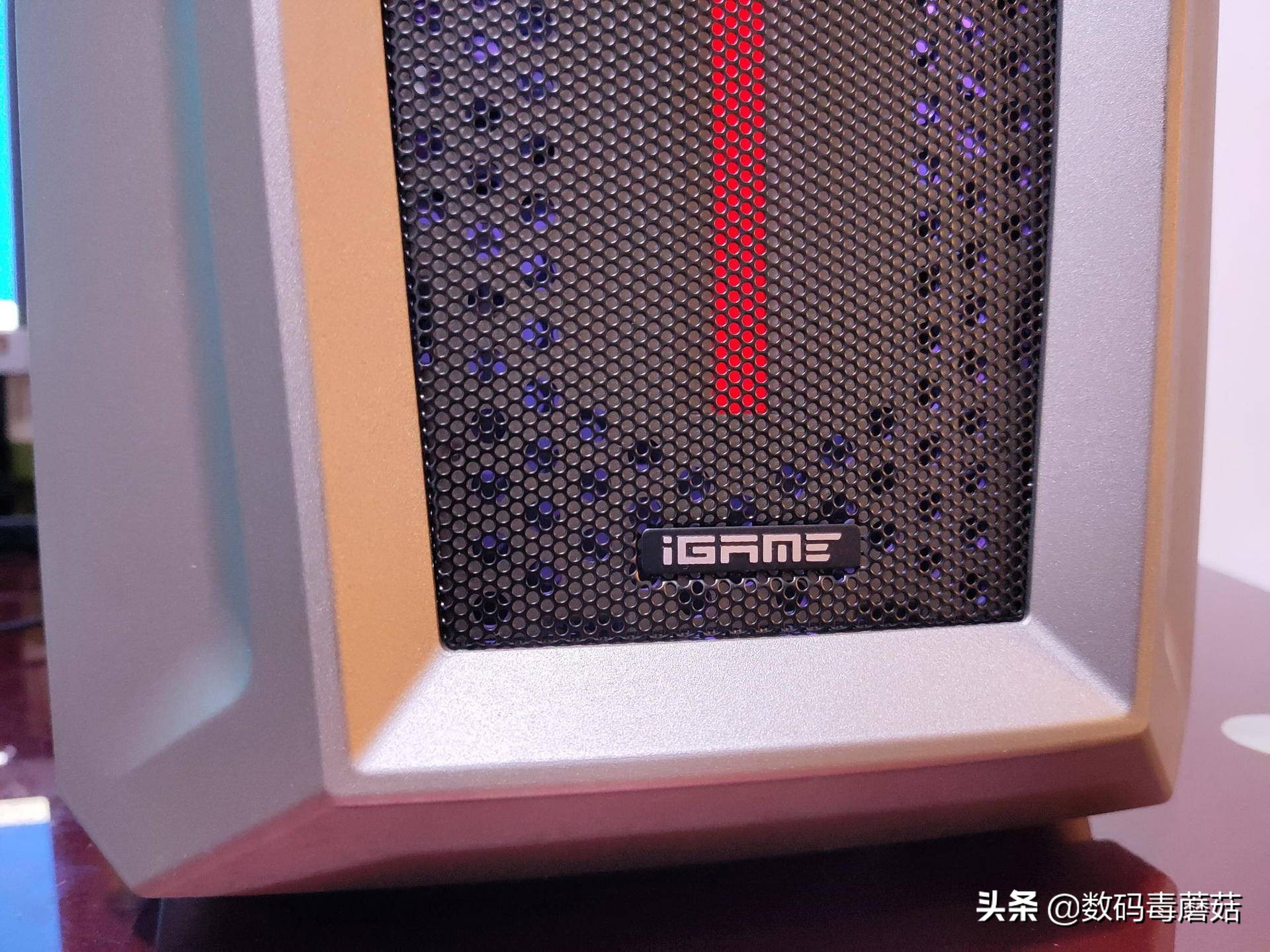 买一台整机有多难:七彩虹iGameM380拆给你看