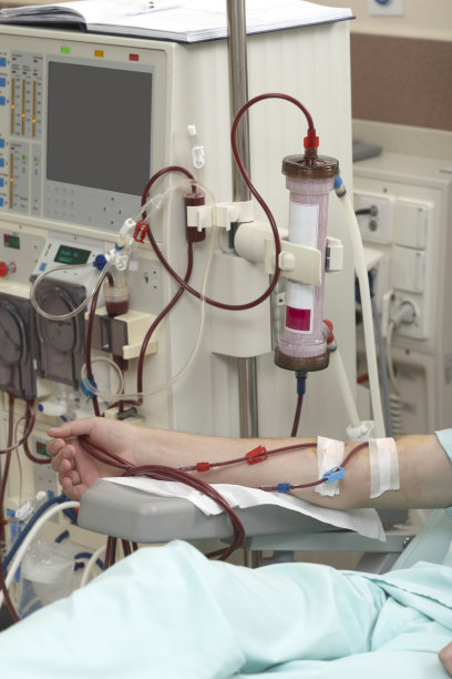 尿毒症患者该如何选择腹膜透析或血液透析