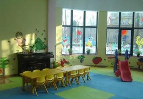 幼儿园正常收费家长质疑,幼儿园物价过高可以投诉吗