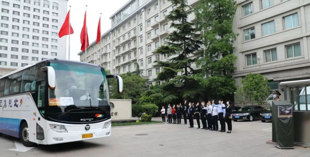 辽宁、贵州代表团盛赞国谊宾馆“温暖如家”