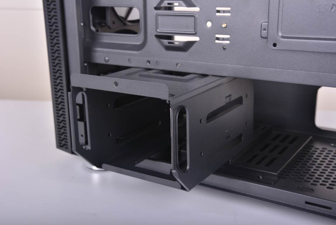 金河田静音坊mr2机箱评测,金河田mr2缺点