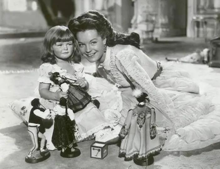 茜茜公主美容养生,茜茜公主美容图片