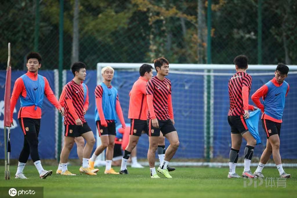 中超足球青春风暴,广州恒大青训俱乐部有哪些球员