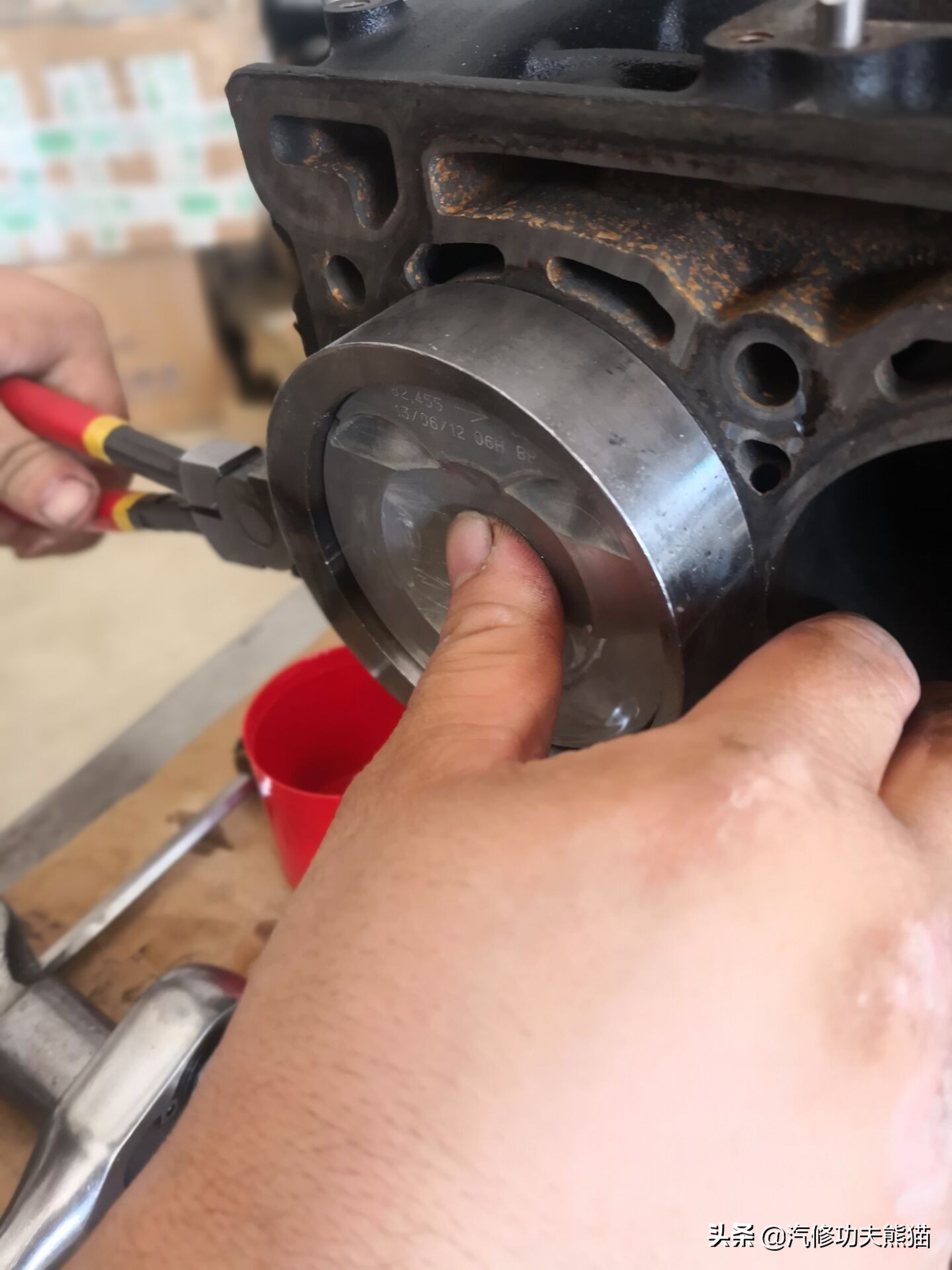 ea8882.0t夏朗烧机油,大众夏朗1.8t烧机油怎么样