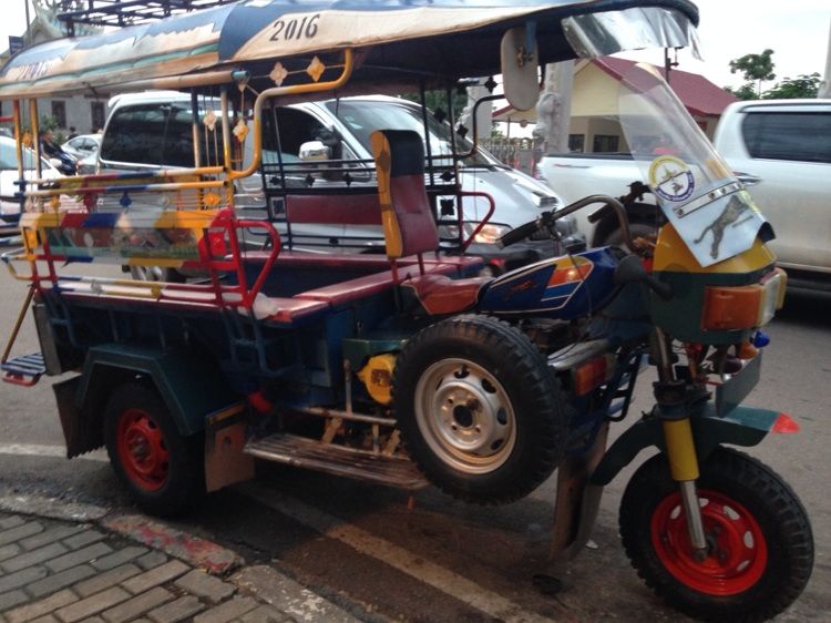 万象老挝首都值得去吗,老挝万象城市