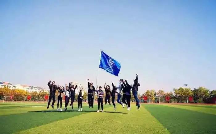 现实的乳山市银滩,乳山银滩是真的吗